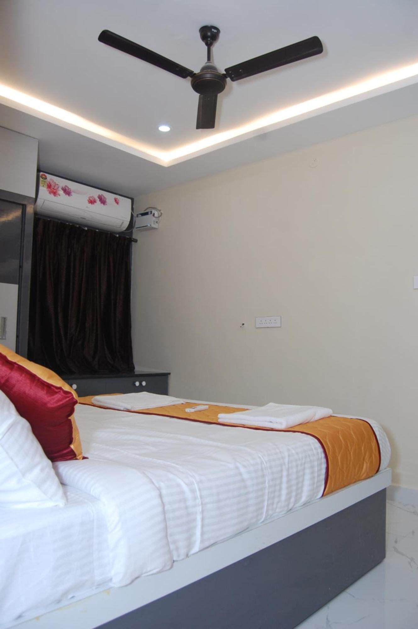 Nest Inn Homestay Τιρουπάτι Εξωτερικό φωτογραφία